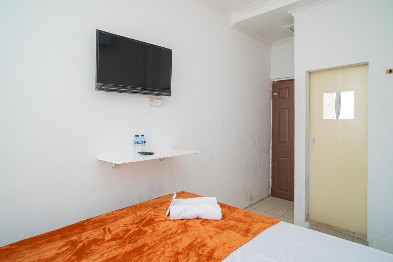 Reddoorz @ Aralia Harapan Indah Hotel Pulokendal Exterior foto