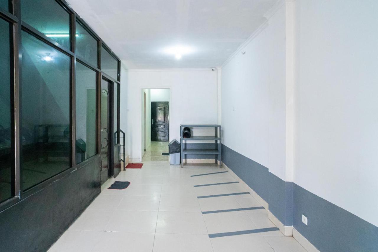 Reddoorz @ Aralia Harapan Indah Hotel Pulokendal Exterior foto